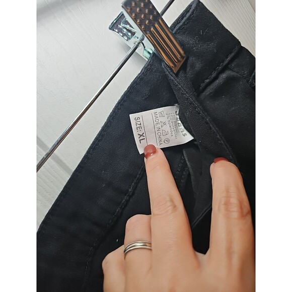 Black Skinny Jeans With Rips Size XL Punk Rocker Metal Grunge - Picture 4 of 9